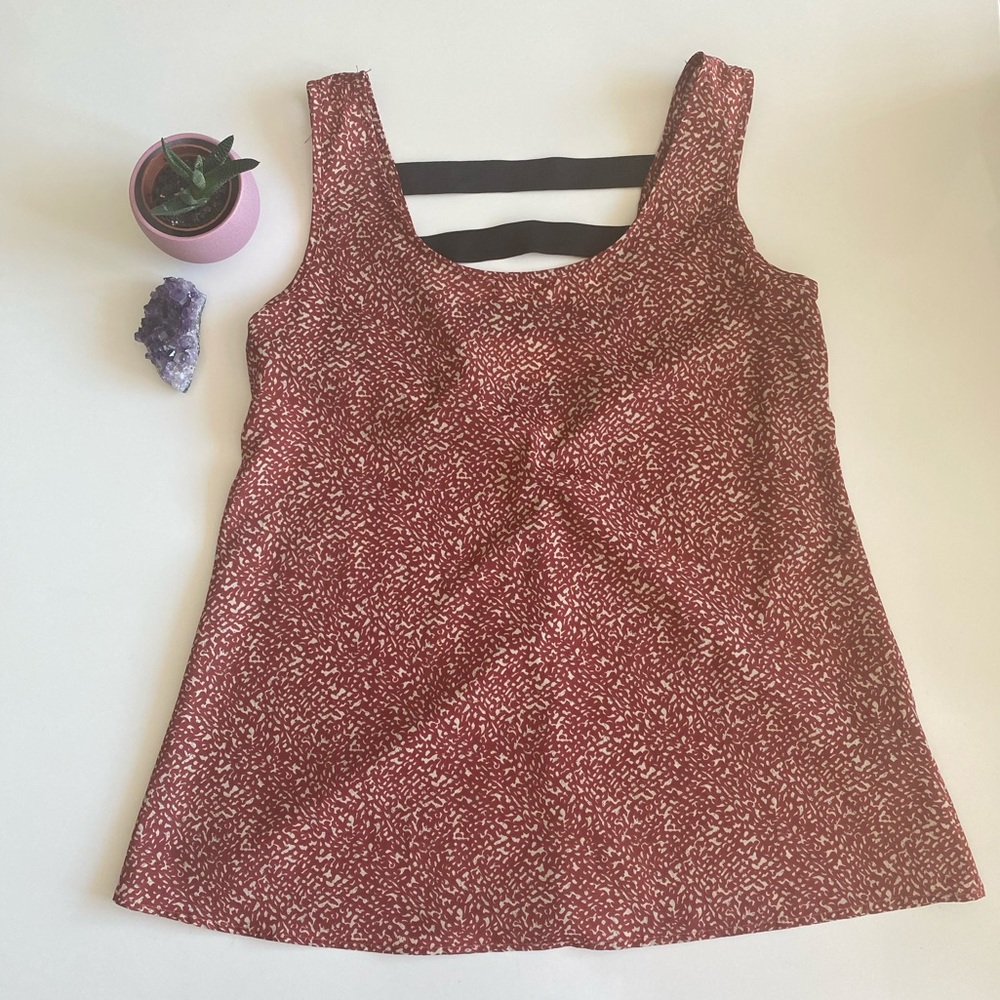 Papaya brand Red and White Pattern Sleeveless Top
